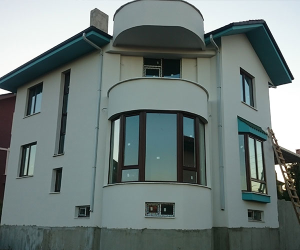Akarbaşı Cam Balkon
