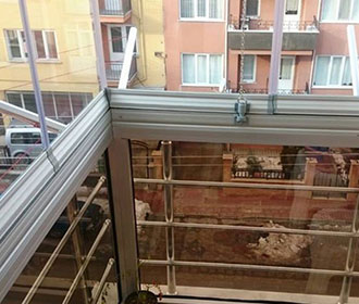 Göztepe Cam Balkon