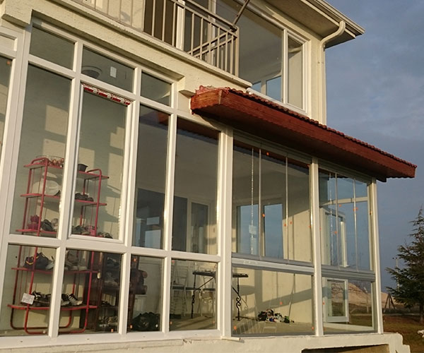 Hoşnudiye Cam Balkon